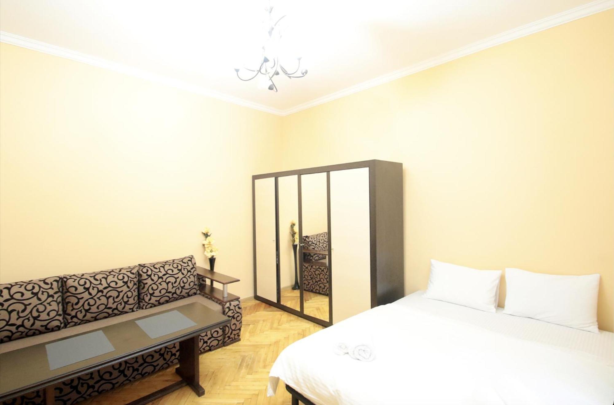 "Deluxe Apartments" K 45 - 1128 Λβιβ Εξωτερικό φωτογραφία